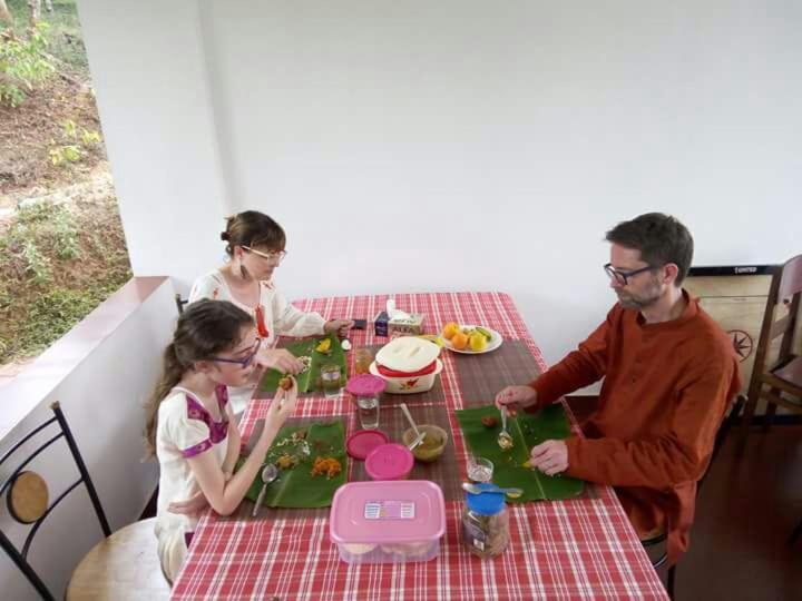 The Suvistara Wayanad Kerala Bed & Breakfast Meenangadi ภายนอก รูปภาพ